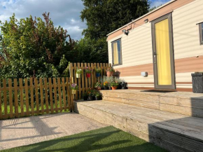 Hare Meadow Lodge
